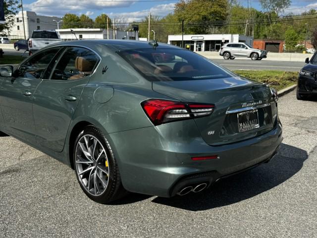 2022 Maserati Ghibli Modena Q4