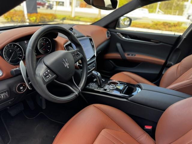 2022 Maserati Ghibli Modena Q4