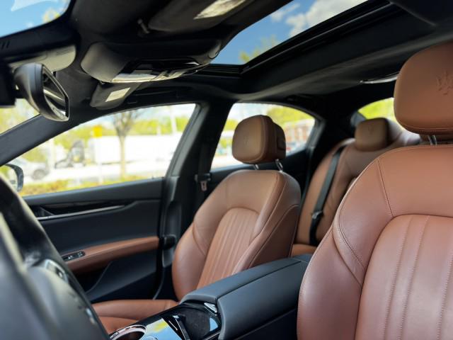 2022 Maserati Ghibli Modena Q4