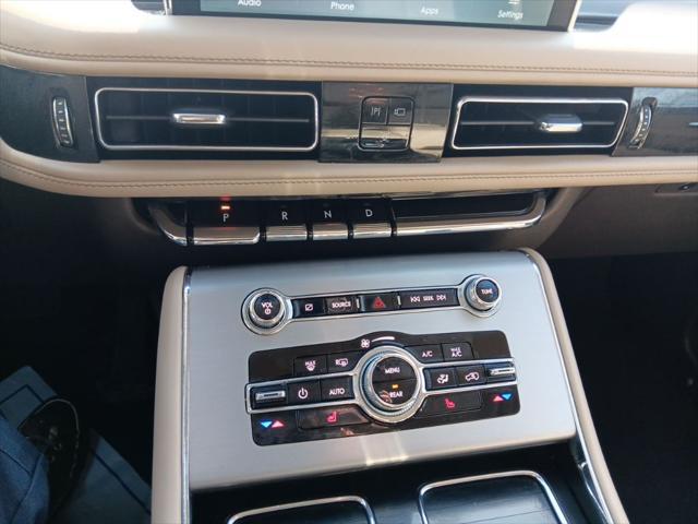 2022 Lincoln Aviator Standard