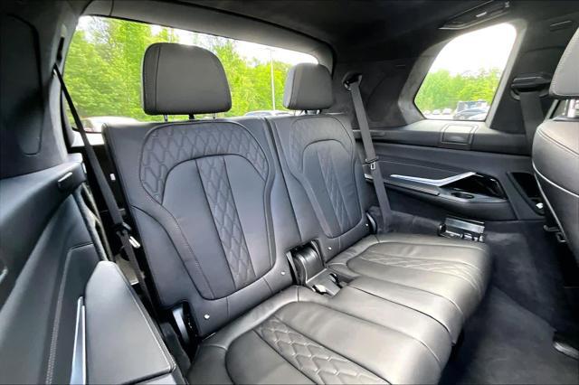 2024 BMW xB ALPINA XB7