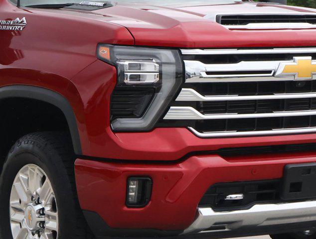 2025 Chevrolet Silverado 2500HD 4WD Crew Cab Standard Bed High Country