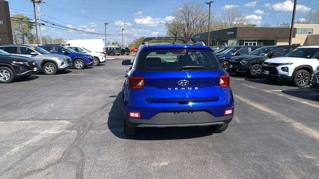 2023 Hyundai Venue Limited