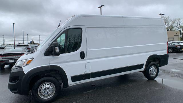 2024 Ram ProMaster 2500 Cargo Van Tradesman High Roof 159" WB w/Pass Seat