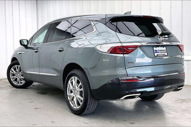 2023 Buick Enclave Premium AWD