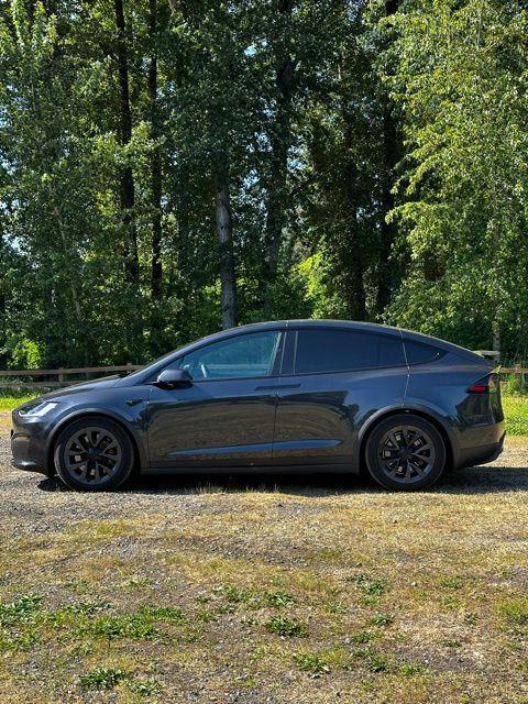 2024 Tesla Model X Long Range