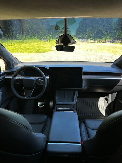 2024 Tesla Model X Long Range