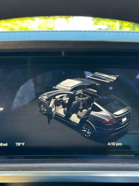2024 Tesla Model X Long Range