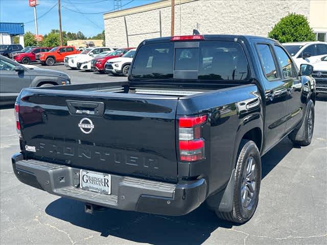 2025 Nissan Frontier Crew Cab SV 4x2