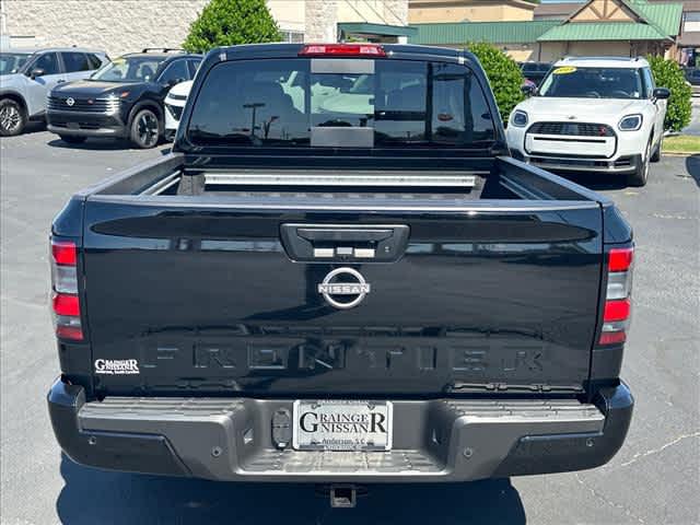 2025 Nissan Frontier Crew Cab SV 4x2