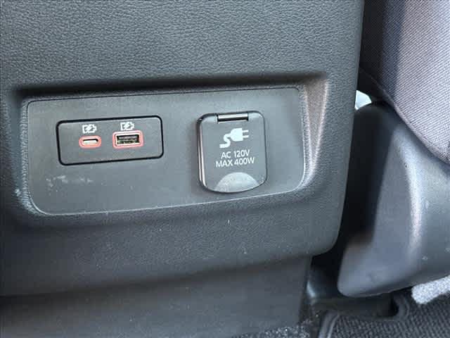 2025 Nissan Frontier Crew Cab SV 4x2