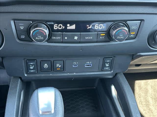 2025 Nissan Frontier Crew Cab SV 4x2