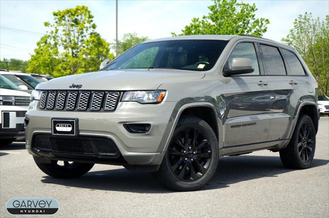 2020 Jeep Grand Cherokee Altitude 4x4 for sale in QUEENSBURY, NY