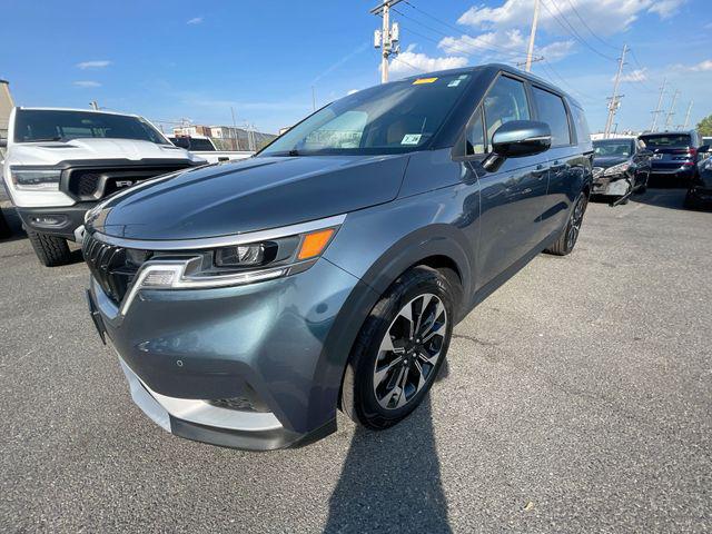 2024 Kia Carnival MPV EX