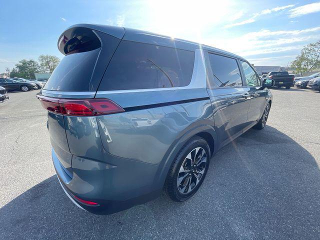 2024 Kia Carnival MPV EX