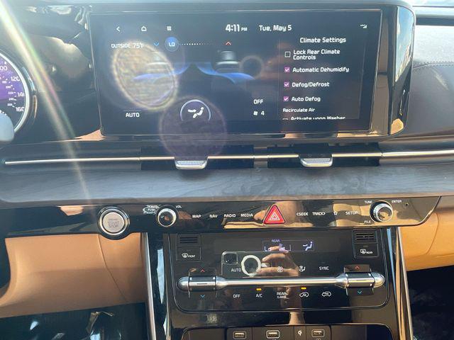 2024 Kia Carnival MPV EX