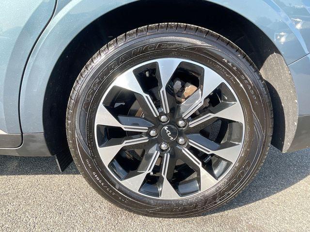 2024 Kia Carnival MPV EX