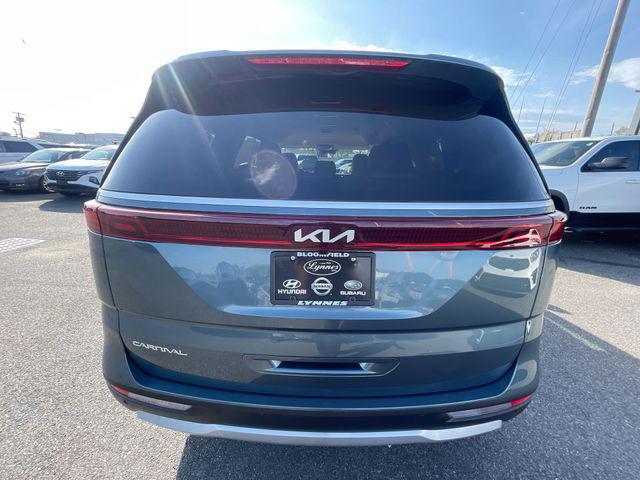 2024 Kia Carnival MPV EX