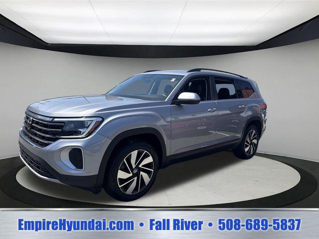 2024 Volkswagen Atlas 2.0T SE w/Technology for sale in FALL RIVER, MA