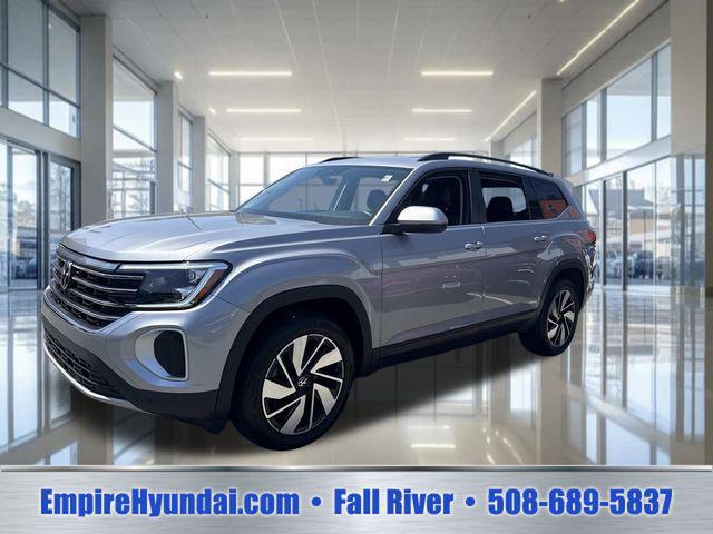 2024 Volkswagen Atlas 2.0T SE w/Technology for sale in FALL RIVER, MA