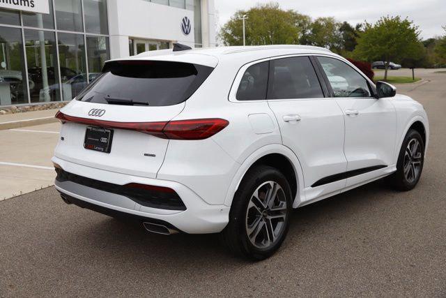 2025 Audi Q5 Premium TFSI quattro S tronic