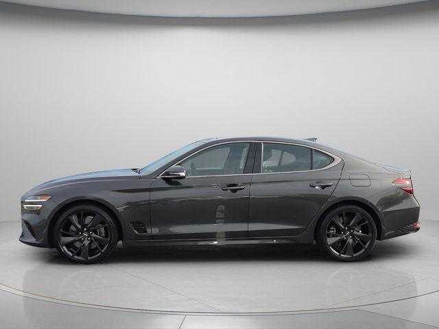 2023 Genesis G70 3.3T RWD