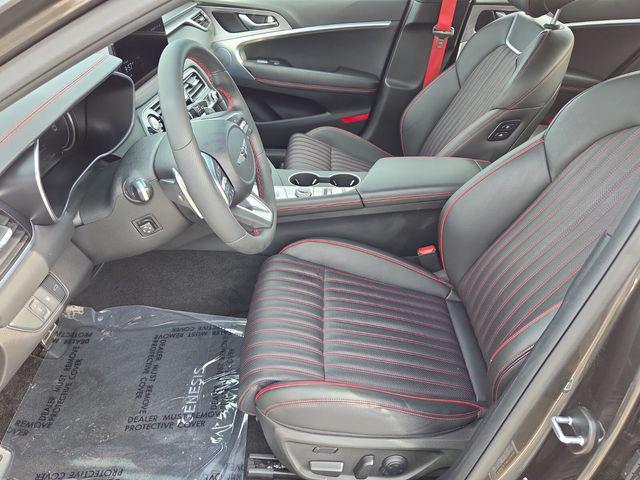2023 Genesis G70 3.3T RWD