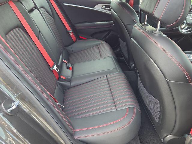 2023 Genesis G70 3.3T RWD
