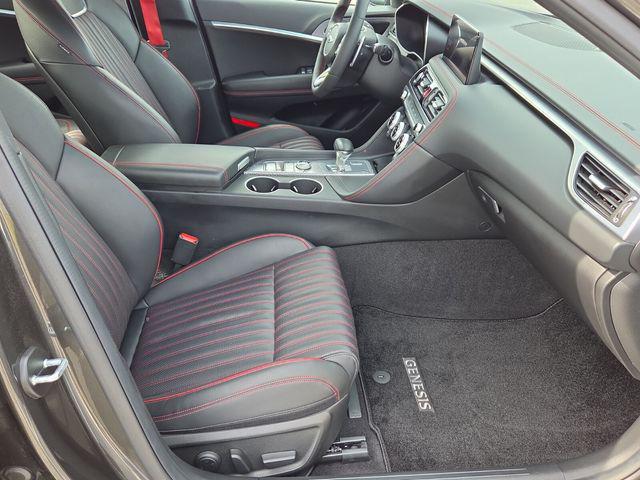 2023 Genesis G70 3.3T RWD