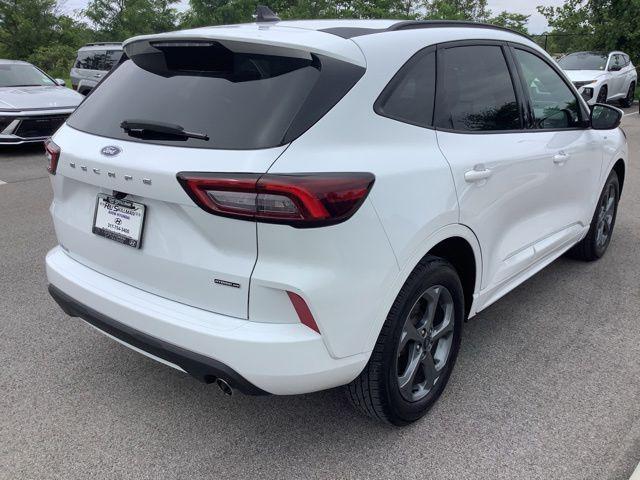 2023 Ford Escape ST-Line Select