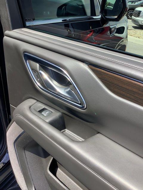 2024 GMC Yukon XL 4WD SLE