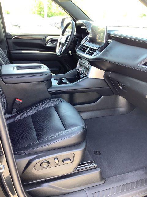 2024 GMC Yukon XL 4WD SLE