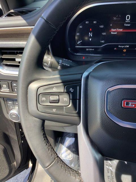 2024 GMC Yukon XL 4WD SLE