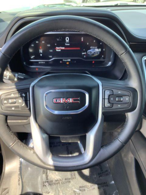 2024 GMC Yukon XL 4WD SLE