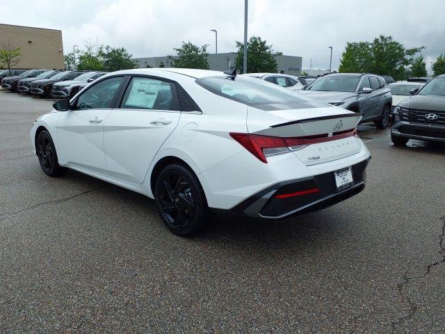 2026 Hyundai Elantra SEL Sport Premium