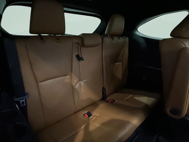 2022 Toyota Highlander Hybrid Platinum