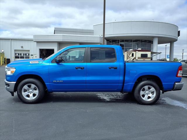 2024 Ram 1500 Big Horn Crew Cab 4x4 5'7" Box