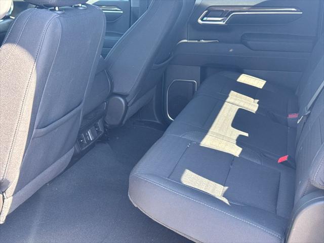 2024 Chevrolet Silverado 1500 4WD Crew Cab Short Bed LT with 2FL