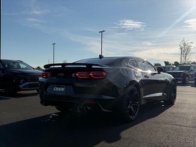 2021 Chevrolet Camaro RWD Coupe LT1