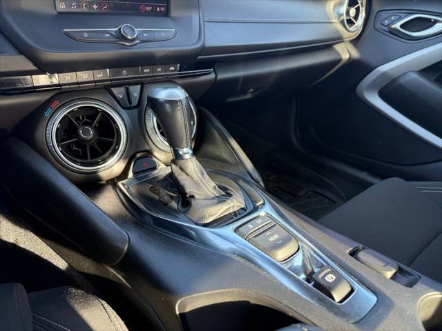 2021 Chevrolet Camaro RWD Coupe LT1