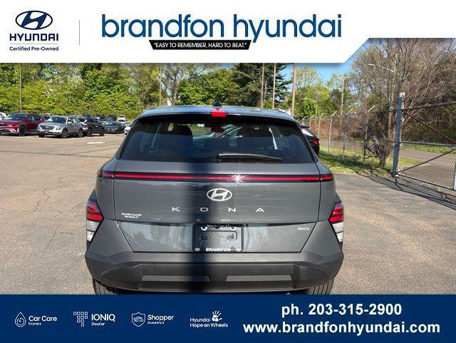 2026 Hyundai Kona SE