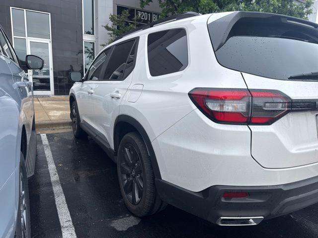 2025 Honda Pilot Sport