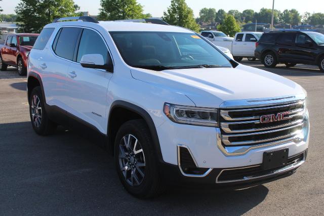 2023 GMC Acadia AWD SLT