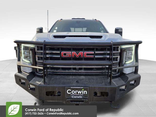 2022 GMC Sierra 2500HD 4WD Crew Cab Standard Bed Denali