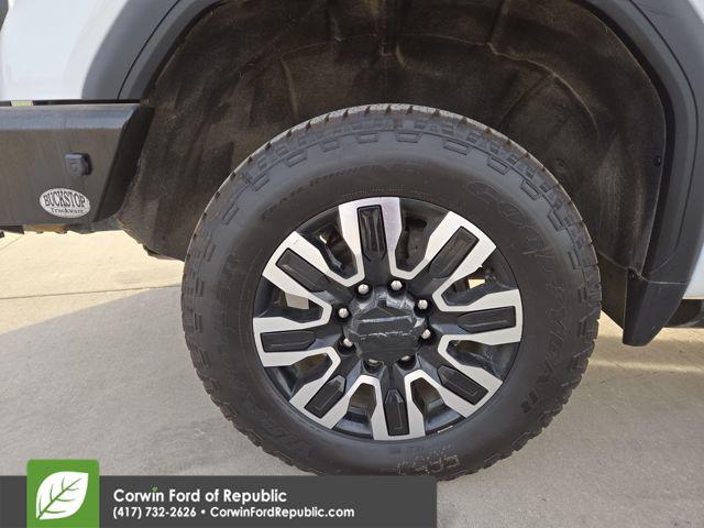 2022 GMC Sierra 2500HD 4WD Crew Cab Standard Bed Denali