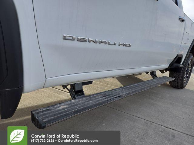 2022 GMC Sierra 2500HD 4WD Crew Cab Standard Bed Denali