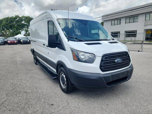 2017 Ford Transit 148 WB Medium Roof Cargo