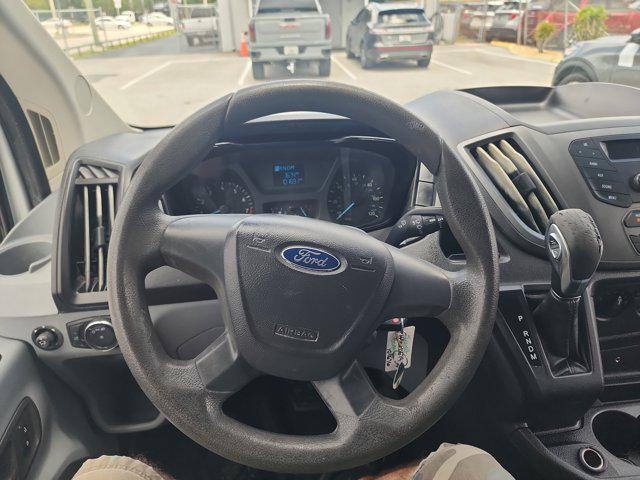 2017 Ford Transit 148 WB Medium Roof Cargo