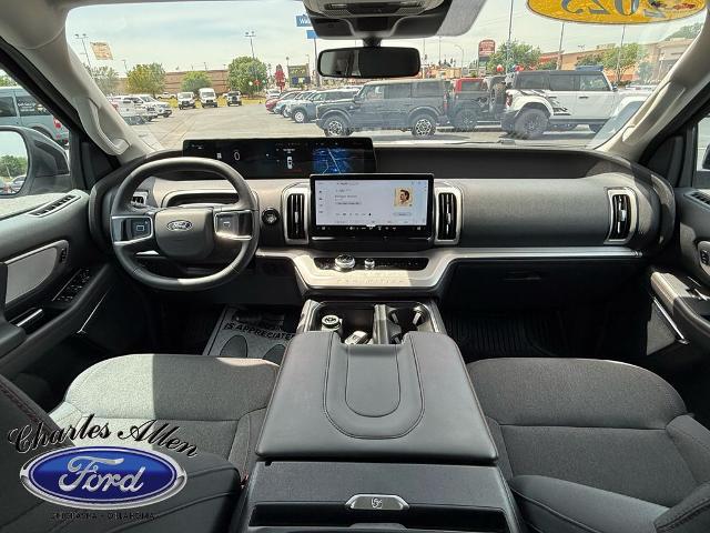 2025 Ford Expedition Active MAX