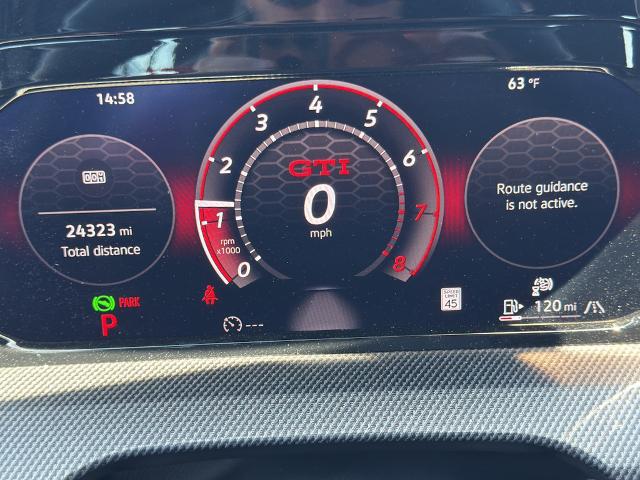 2025 Volkswagen Golf GTI 2.0T SE